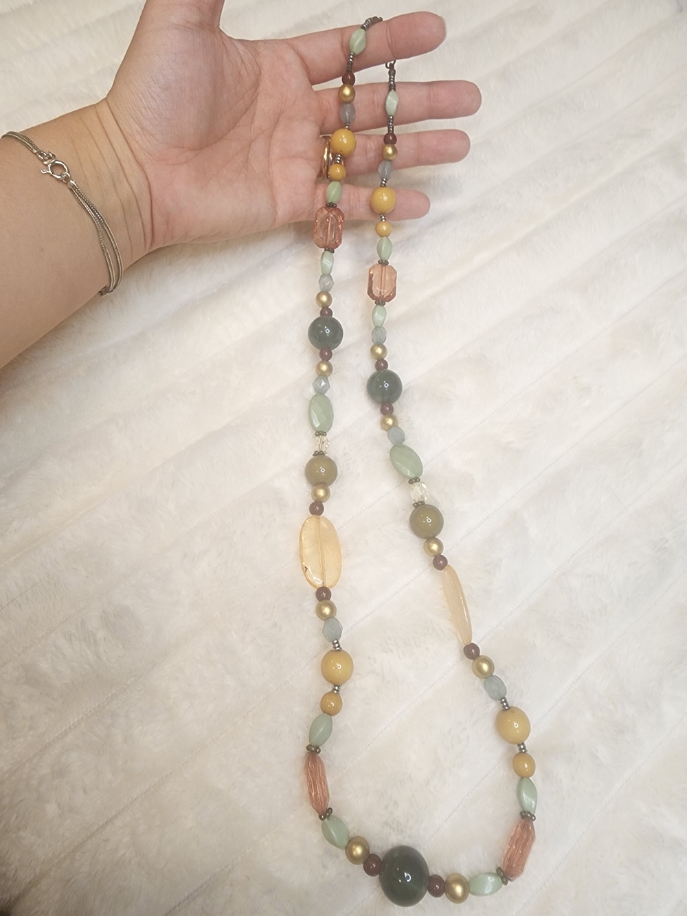 Multi-Color Beaded Women's Necklace - Pastel Green, Yellow & Peach